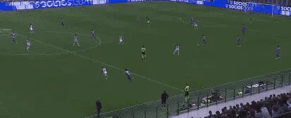 1712414411551051879.gif milan.gif