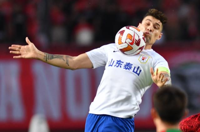 两战轰12球！泰山目标瞄准足协杯 下轮死磕国安
