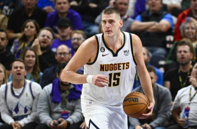 开云体育-《体育画报》半程颁奖礼 约基奇MVP韦少最佳第6人